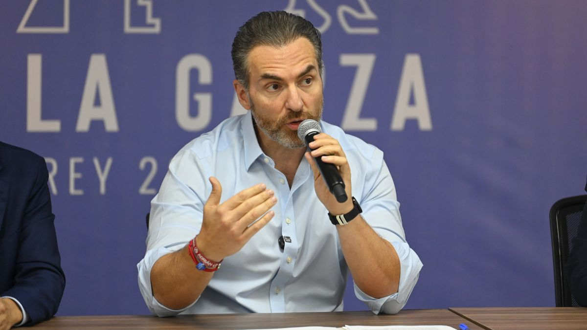 Adrián de la Garza