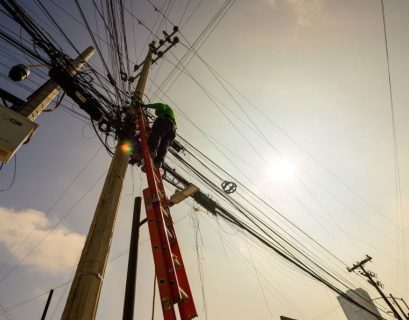 Trabajo de limpieza de cableado Monterrey, zona Tec