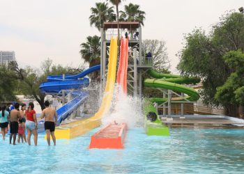 temporada-acuática-albercas-de-monterrey-vacaciones-semana-santa