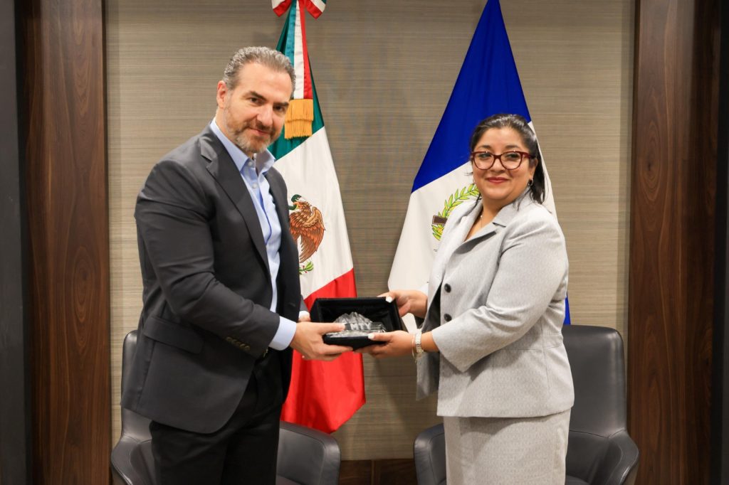 Monterrey y Guatemala