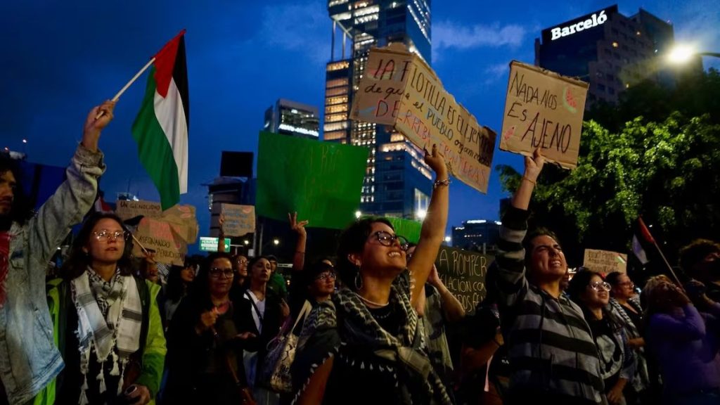 flotilla-sumud-se-dirigia-a-romper-el-bloqueo-en-gaza