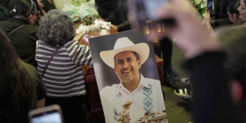 Carlos Manzo, seguridad en México, corrupción política, violencia criminal