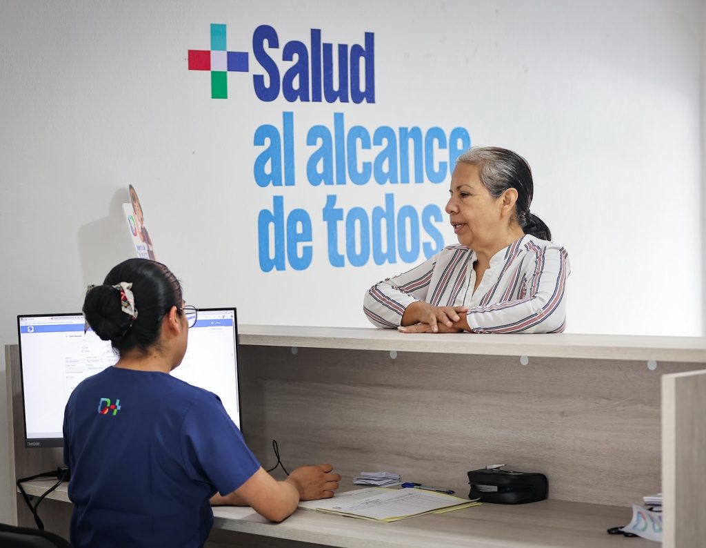 Consultorio-Municipal-El-Obispo-Más-Salud-San-Pedro-servicio-médico-gratuito-derecho-a-la-salud