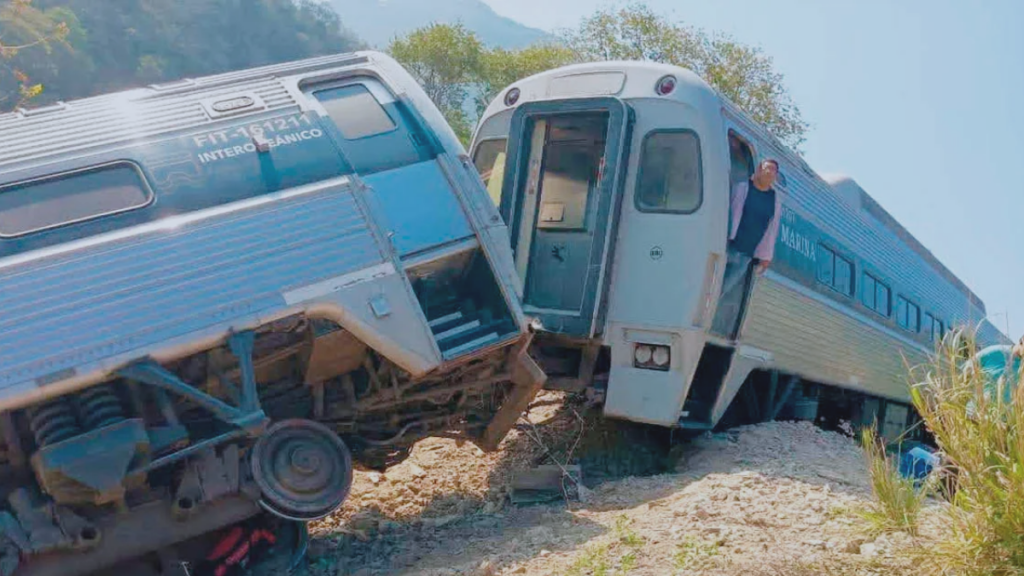 accidente-Tren-Interoceánico-Secretaría-de-Marina-Ferrocarril-del-Istmo-Asunción-Ixtaltepec-rescate-ferroviario