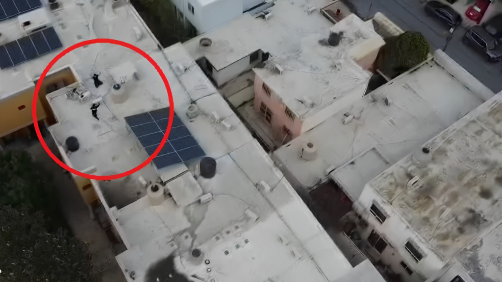dron de la policía de Monterrey capta al prófugo de la justicia tras atraparlo 