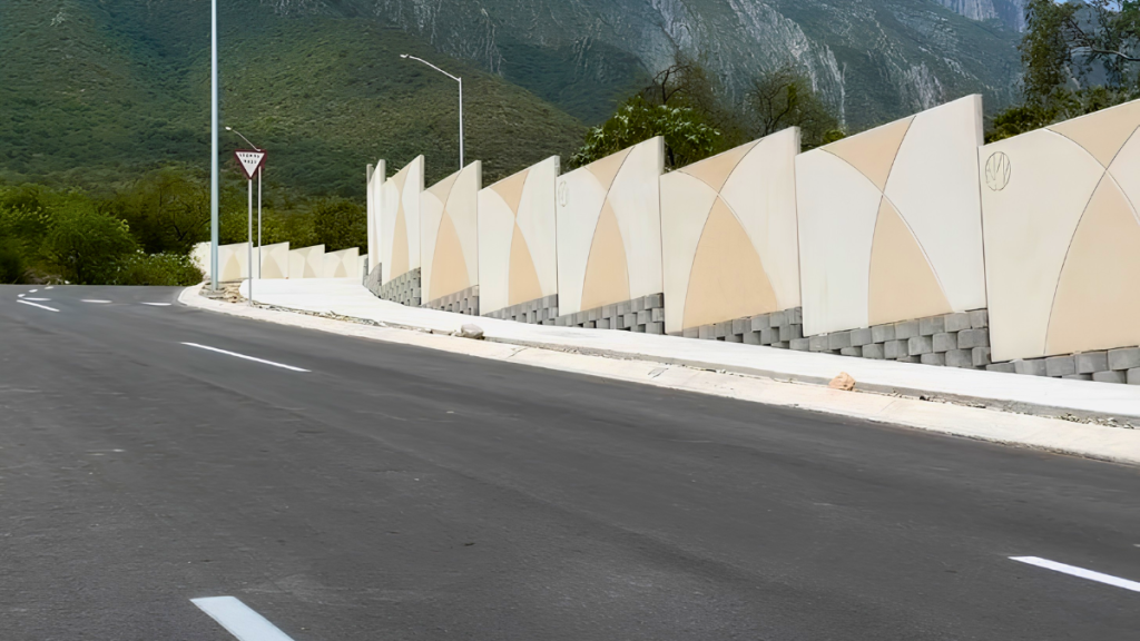 Monterrey estrena carriles en cumbres