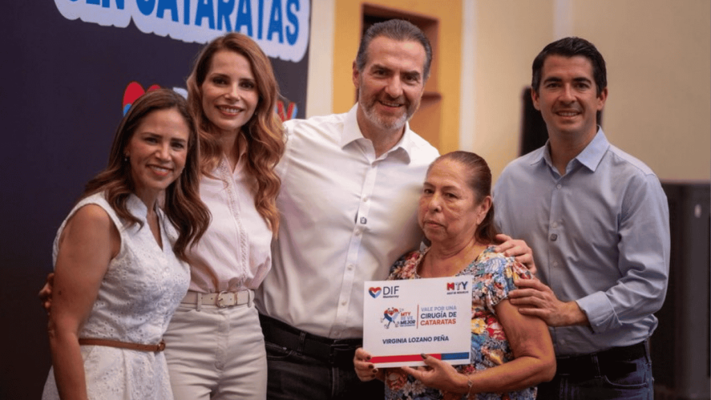 colonias de Monterrey y Adrián de la Garza Santos - Primero Monterrey